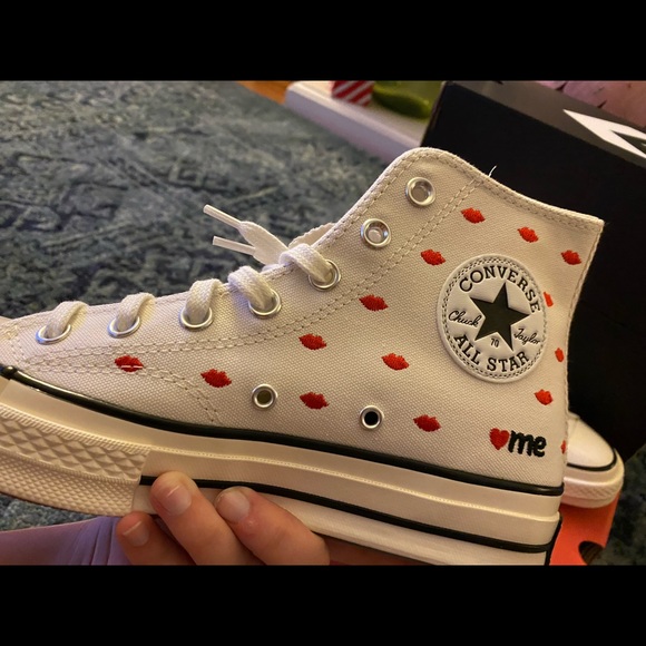 CTAS platform white limited edition Valentine’s Day converse - Picture 4 of 7